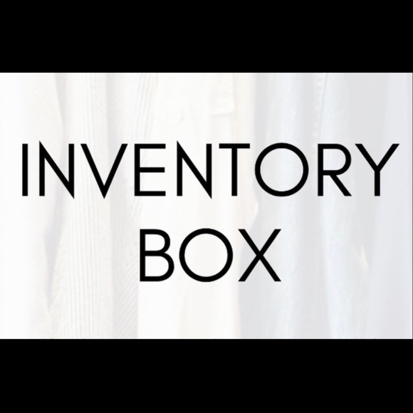 Reseller’s box - Picture 1 of 3